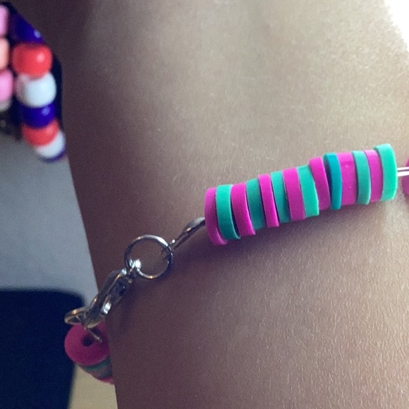 Teel and hot pink bracelet! - Picture 3 of 3